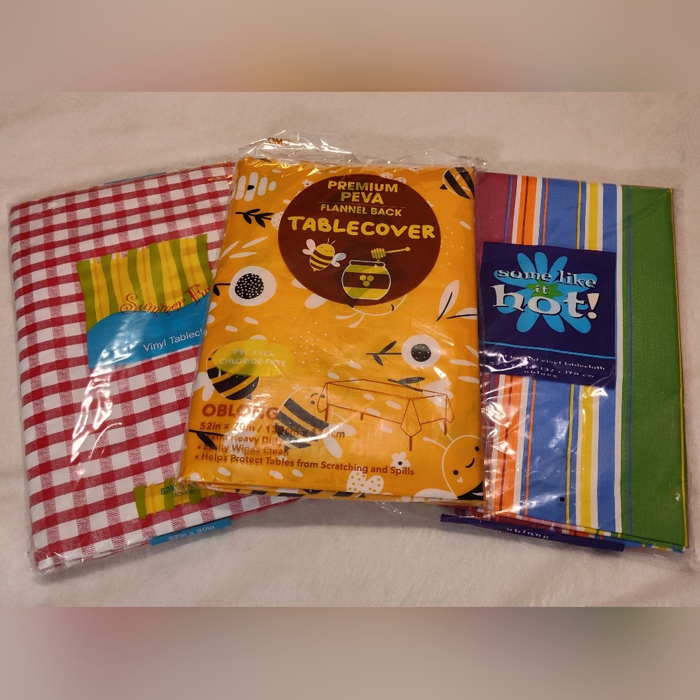 NEW! 3- Oblong Table Cloths (52"x90") & 52"x70")